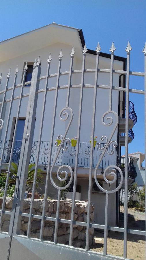 Da Zio Lino Bed & Breakfast *